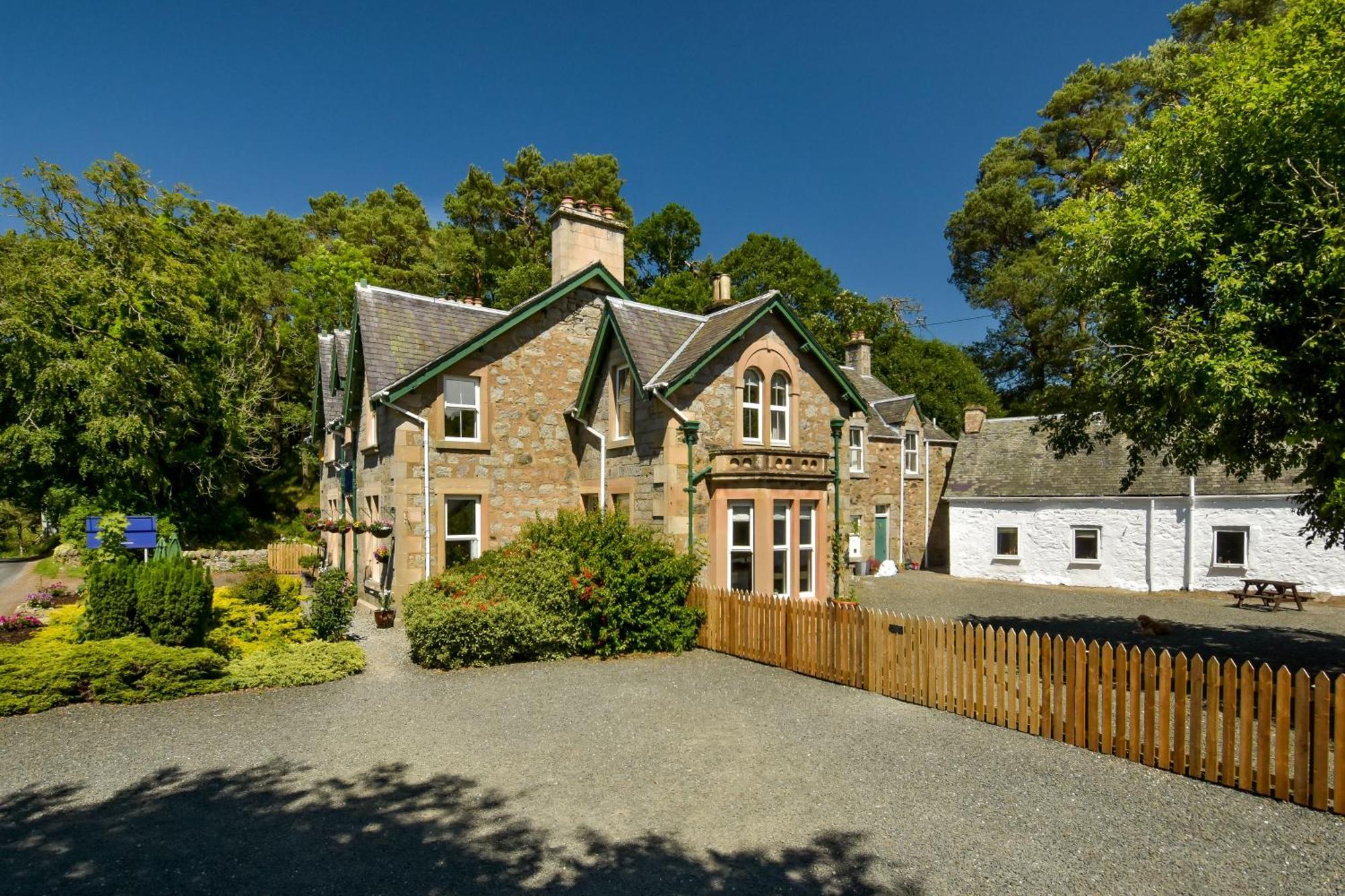 Strathardle Lodge Kirkmichael  المظهر الخارجي الصورة